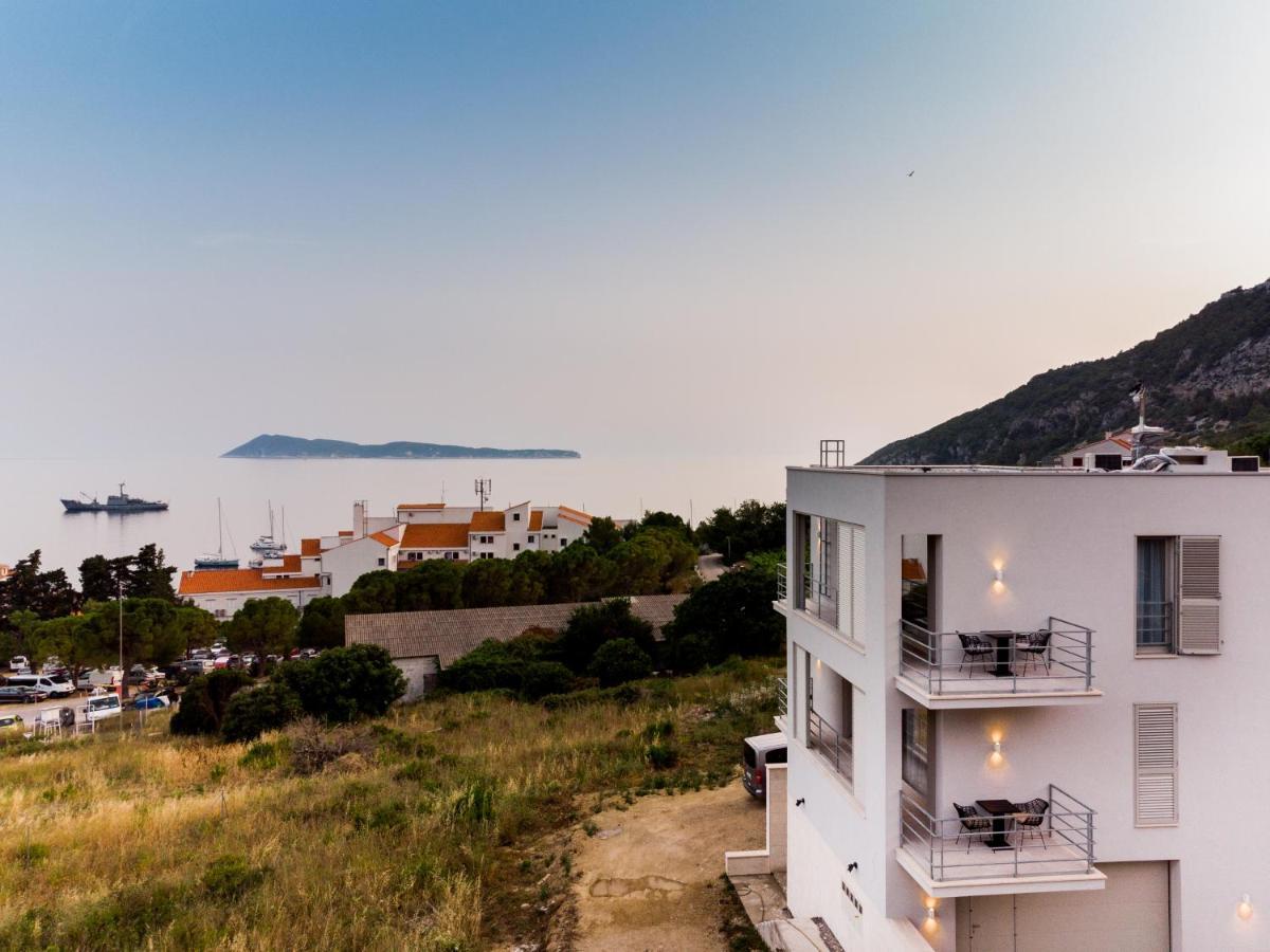 Seaside Elegance Suites Komiža Eksteriør bilde