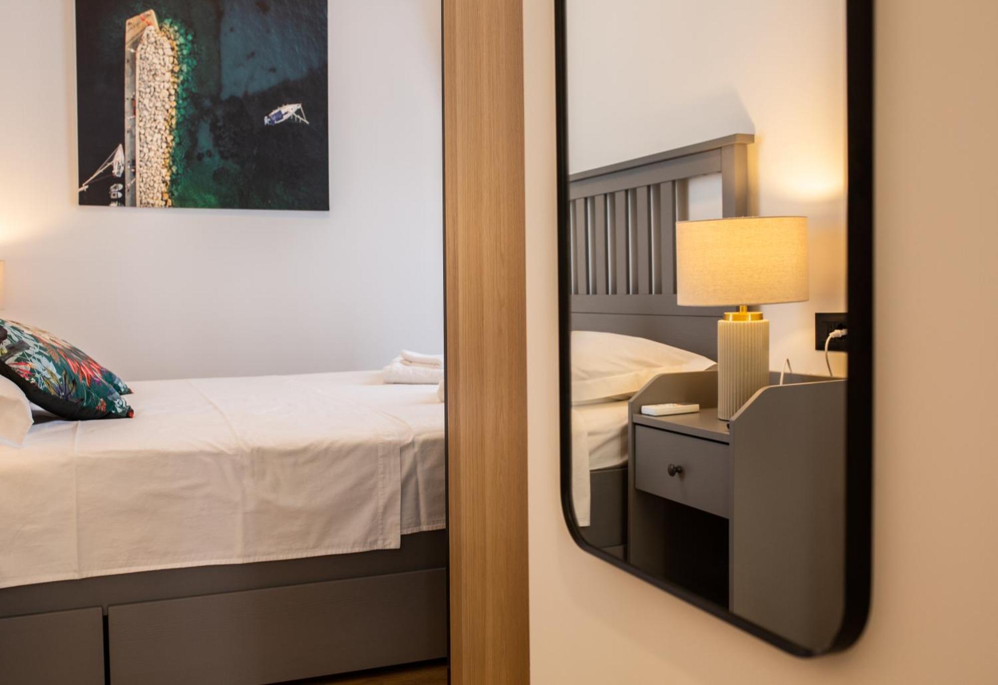 Seaside Elegance Suites Komiža Eksteriør bilde